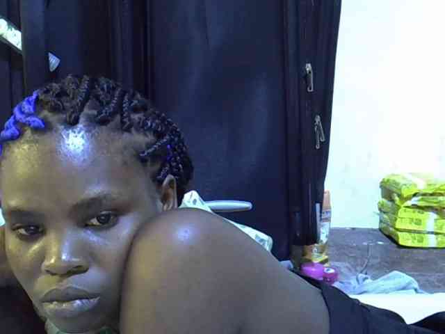 Cute-aliyah webcam