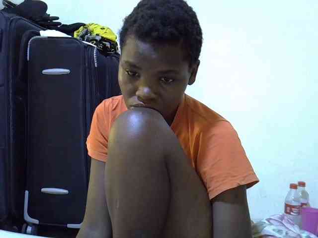 Cute-aliyah webcam