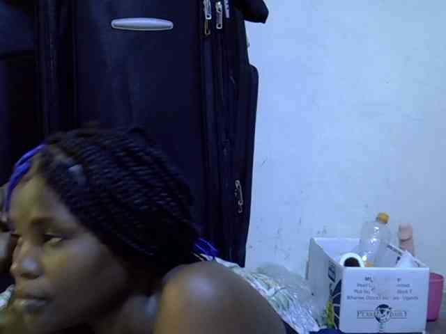 Cute-aliyah webcam