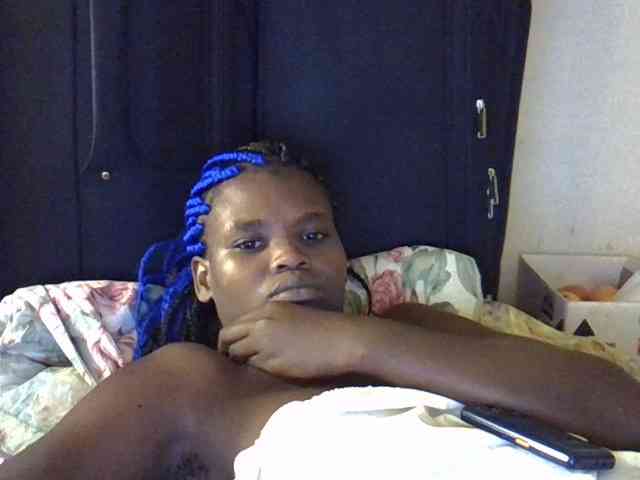 Cute-aliyah webcam