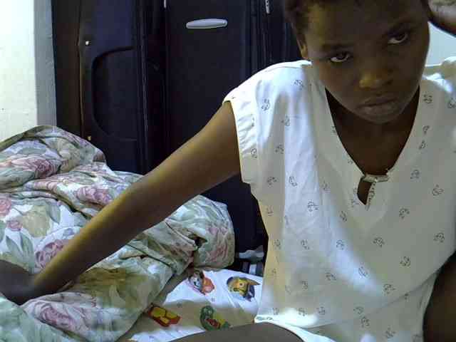 Cute-aliyah webcam