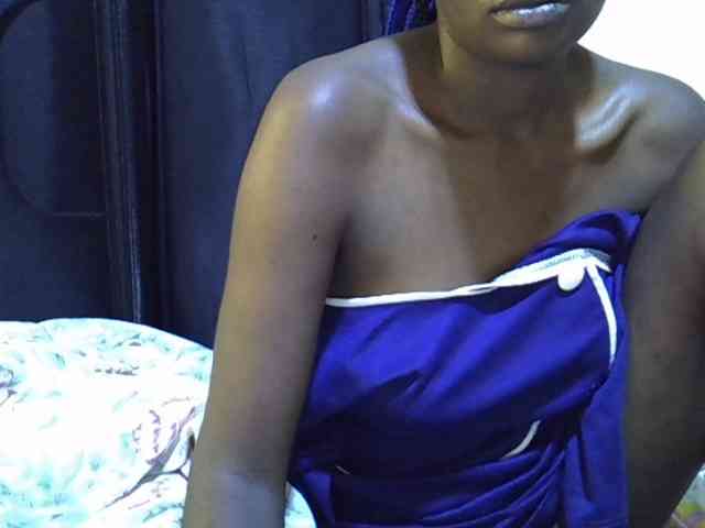 Cute-aliyah webcam