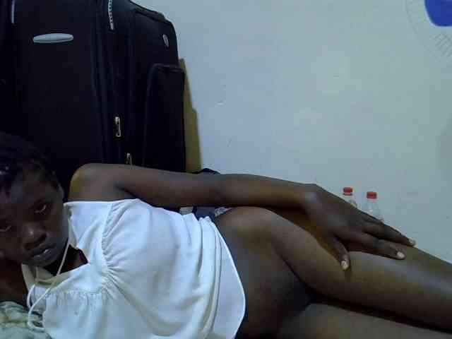 Cute-aliyah webcam