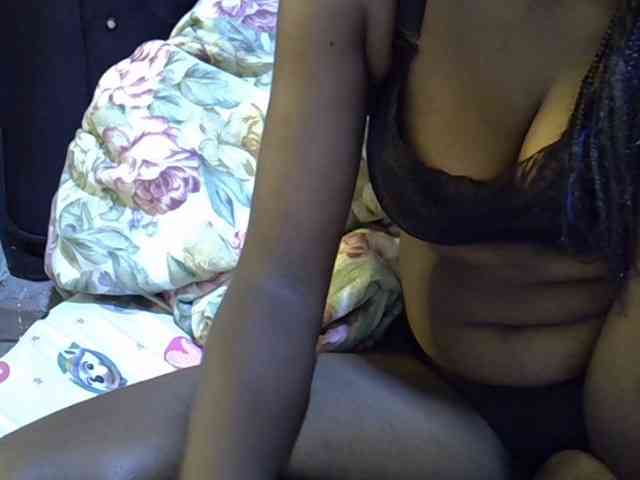 Cute-aliyah webcam
