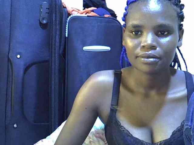 Cute-aliyah webcam