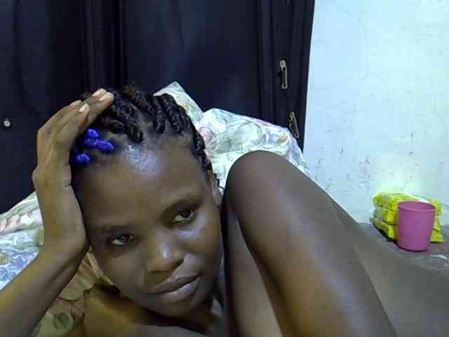 Cute-aliyah webcam