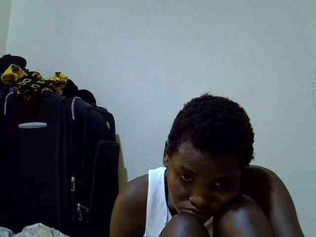 Cute-aliyah webcam
