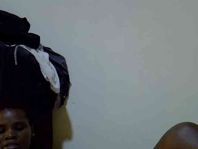 Cute-aliyah webcam