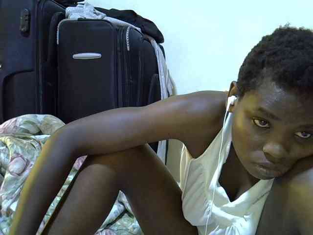 Cute-aliyah webcam