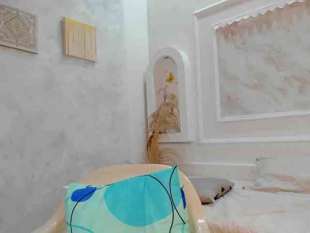 roxy-roux webcam