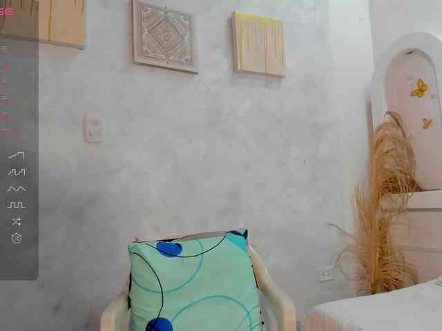 roxy-roux webcam
