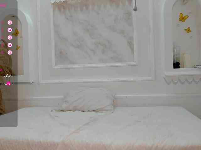 roxy-roux webcam