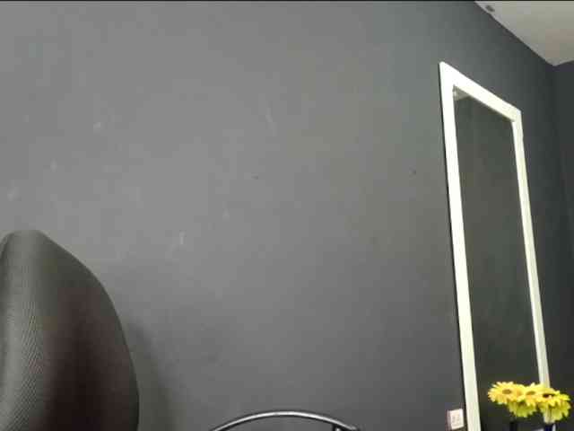LuciRedd webcam