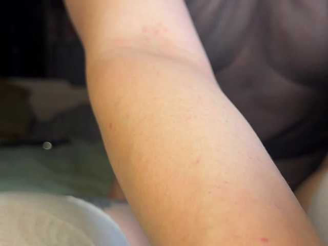 charmingaura1's BongaCams show and profile