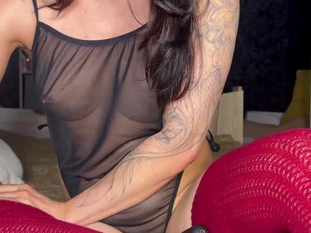 charmingaura1's BongaCams show and profile