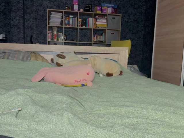 charmingaura1's BongaCams show and profile