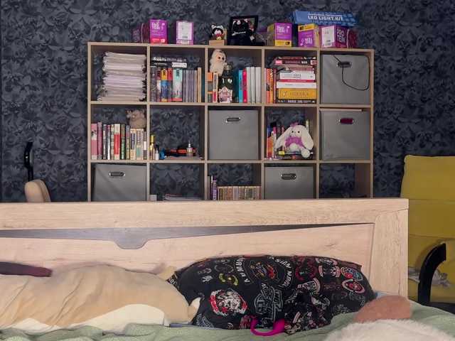 charmingaura1's BongaCams show and profile