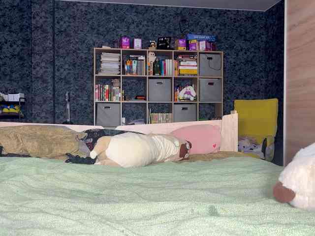 charmingaura1 webcam