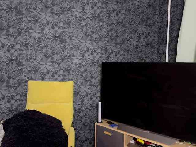 charmingaura1 webcam