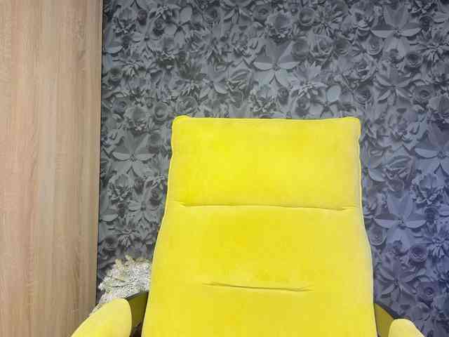charmingaura1 webcam