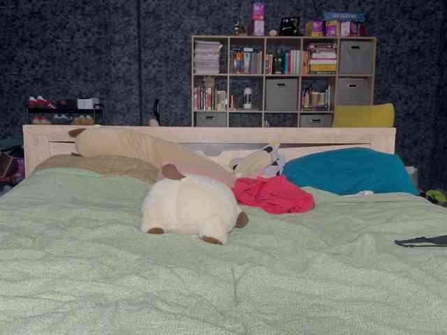 charmingaura1 webcam