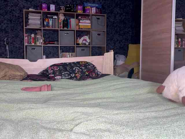 charmingaura1 webcam