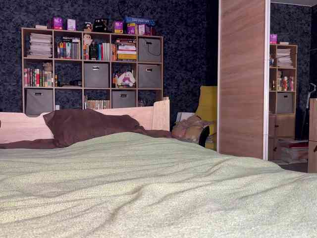 charmingaura1 webcam