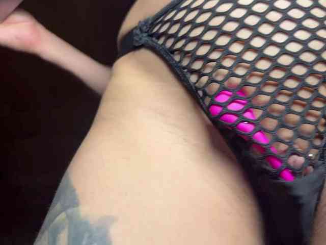 charmingaura1 webcam