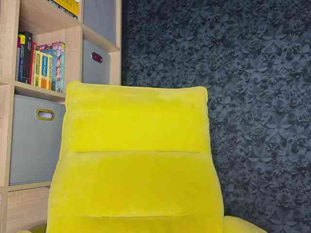 charmingaura1 webcam