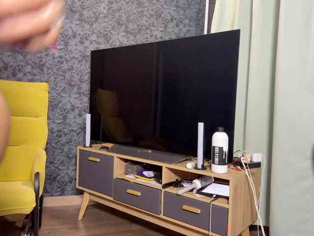 charmingaura1 webcam