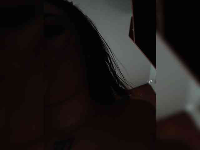ValkaRusso webcam