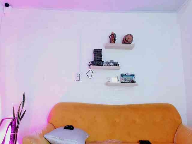 Miaawild webcam