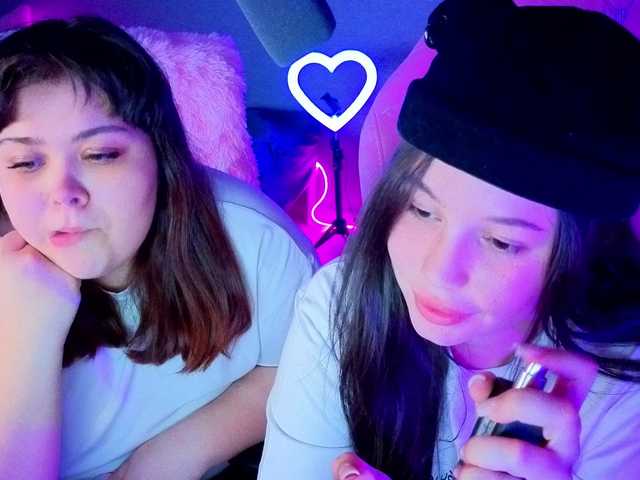 le modèle NessieAny est en webcam porno dans un show sur le site bongacams, il possède les tags suivants: White/Caucasian,Brunette,Shaved