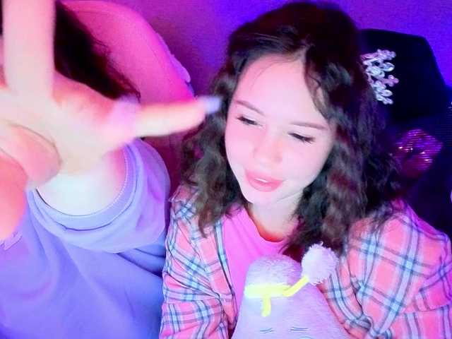 Nessie Any (NessieAny)