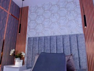 SarahYessica Porn Show