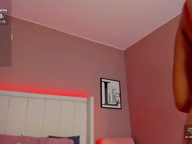 SarahYessica's BongaCams show and profile