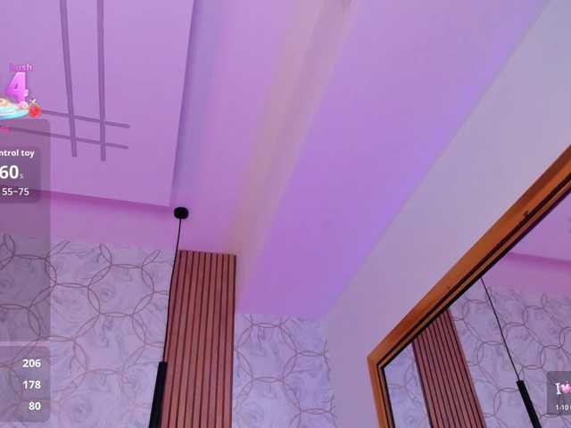 SarahYessica's BongaCams show and profile