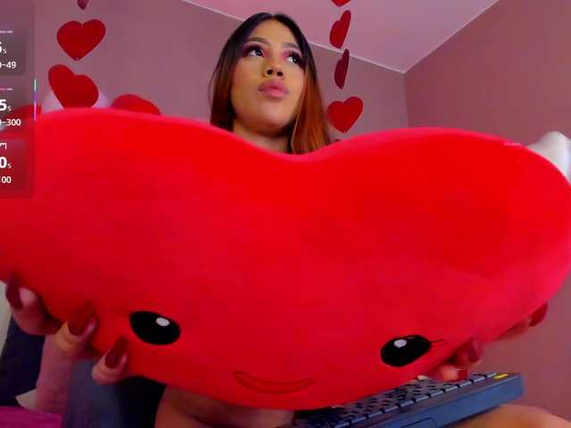SarahYessica's BongaCams show and profile