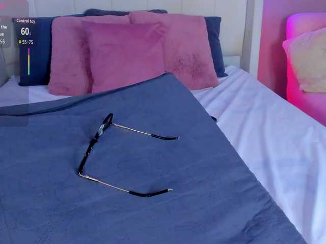 SarahYessica's BongaCams show and profile