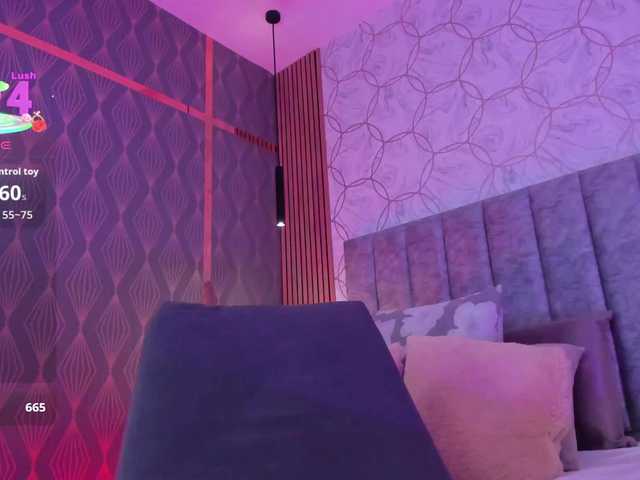 SarahYessica's BongaCams show and profile