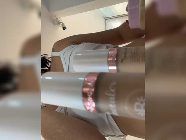 SarahYessica's BongaCams show and profile