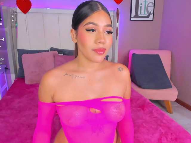 SarahYessica's BongaCams show and profile