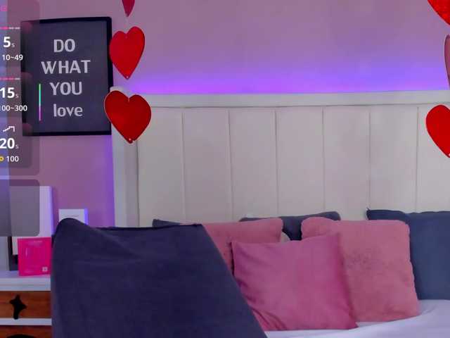 SarahYessica's BongaCams show and profile