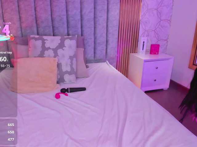 SarahYessica's BongaCams show and profile