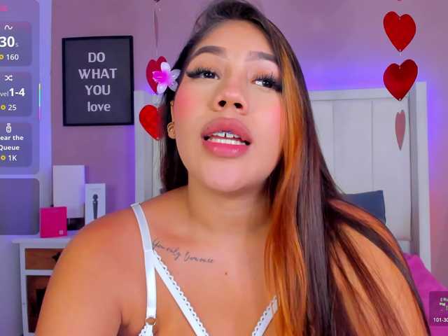 SarahYessica's BongaCams show and profile