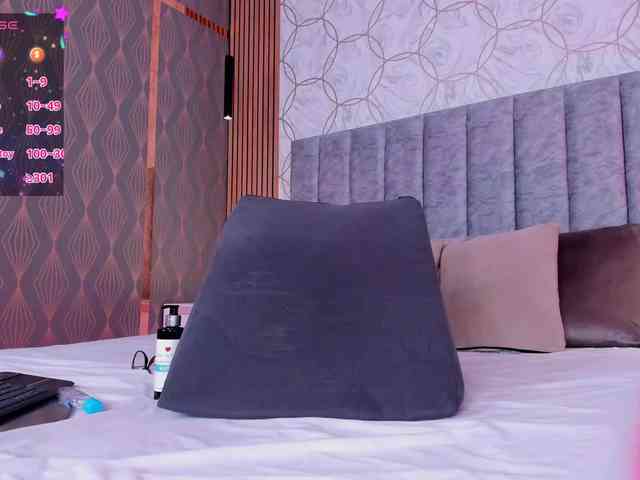 SarahYessica webcam