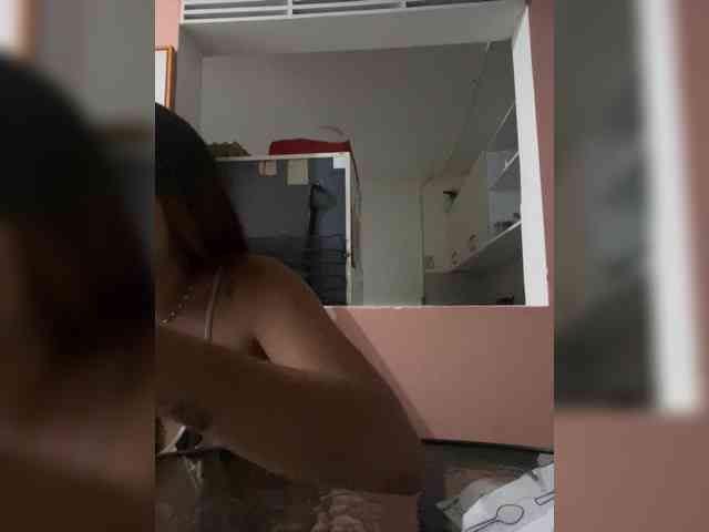 SarahYessica webcam