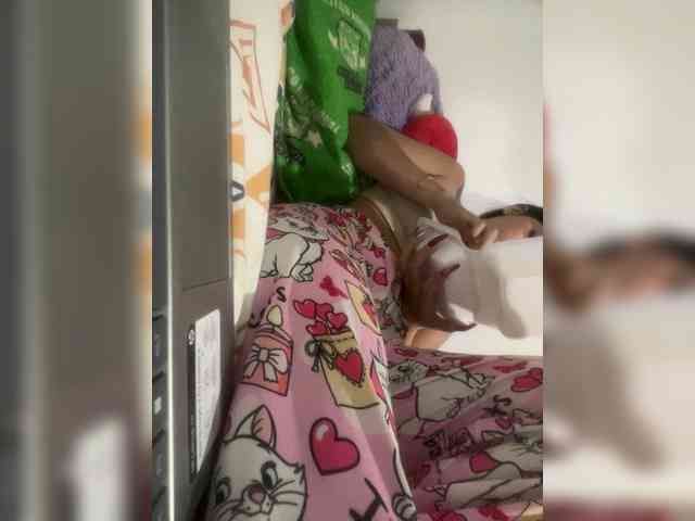 SarahYessica SarahYessica