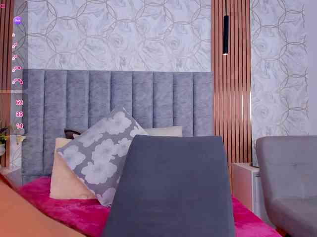 SarahYessica bongacams