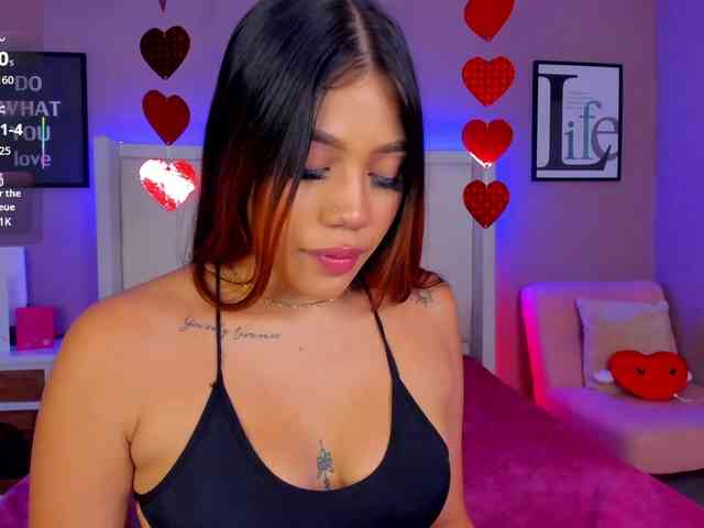 SarahYessica webcam